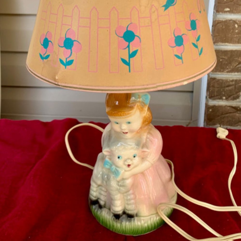 Vintage 50's Little Bo Peep Bedside Table Lamp